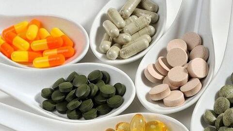 Bộ Y tế xử phạt 10 đơn vị vi phạm về quảng cáo, ghi nhãn thực phẩm bảo vệ sức khỏe