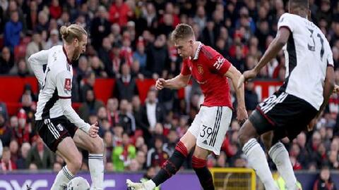 Ngoại hạng Anh: Hạ màn nảy lửa