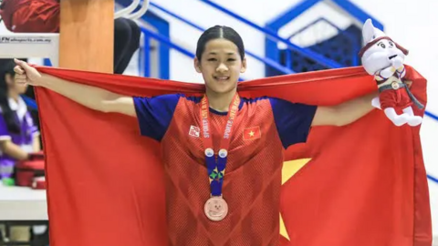 Ánh Viên nói điều bất ngờ về 'tiểu tiên cá' 14 tuổi Nguyễn Thuý Hiền