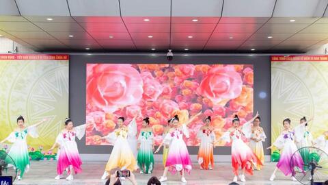 Quận Cầu Giấy: Tín hiệu vui từ xã hội hóa màn hình LED sân trường