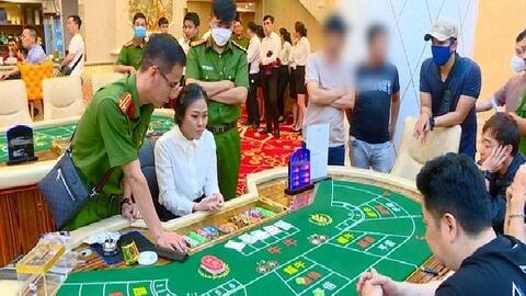 Khởi tố vụ án đánh bạc dưới tầng hầm khách sạn 5 sao ở Nha Trang