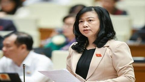 Bộ trưởng Y tế giải trình về thiếu vắc-xin tiêm chủng mở rộng