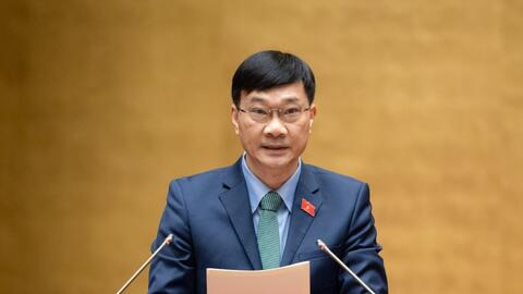 Ủy ban Kinh tế đề nghị báo cáo việc xử lý ngân hàng bị kiểm soát đặc biệt và mua bắt buộc