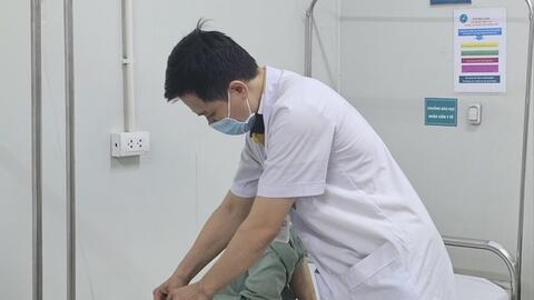 Phẫu thuật tháo xoắn quai ruột non cứu cụ bà 100 tuổi