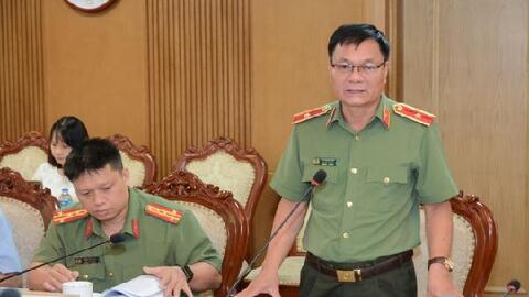 Cảnh báo gian lận thi cử ngày càng tinh vi, tự mua lẻ thiết bị trên thị trường để tích hợp