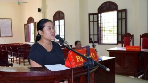 Siêu lừa 6 lần mang thai nhưng không sinh con để trốn thi hành án