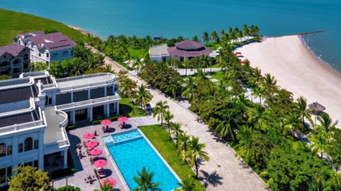 Giá tour, vé máy bay giảm nhiệt, khách vẫn thờ ơ: Du lịch buồn giữa mùa cao điểm