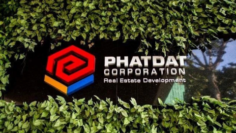 Phát Đạt (PDR) dự kiến chào bán hơn 200 triệu cổ phiếu giá 10.000 đồng để trả nợ trái phiếu và phát triển dự án