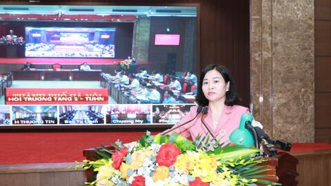 Khắc phục triệt để tình trạng cán bộ đùn đẩy, né tránh, không tham mưu giải quyết công việc