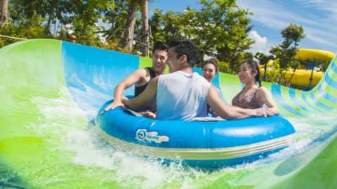 Vé máy bay, dịch vụ đắt đỏ: Du lịch mất ưu thế