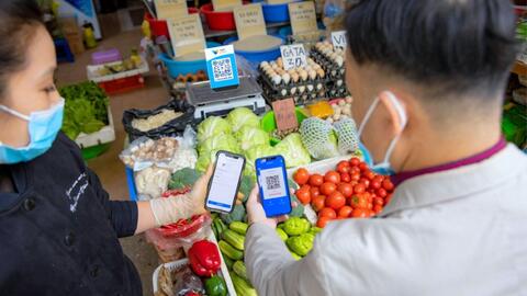 Quảng Ninh hướng tới thanh toán không dùng tiền mặt