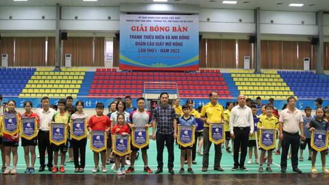 Quận Cầu Giấy khai mạc giải bóng bàn thanh thiếu niên và nhi đồng