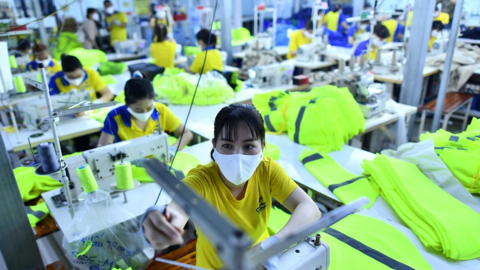 Doanh nghiệp dệt may tìm cách tự chủ nguồn nguyên liệu