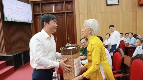 Huyện Chương Mỹ biểu dương người có công, thân nhân liệt sĩ tiêu biểu