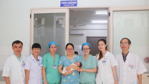 Bệnh viện Trung ương Huế cứu sống trẻ sinh non mắc bệnh hiếm gặp