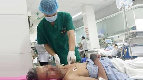 Nhiều ca bệnh nhiễm liên cầu khuẩn sau khi ăn tiết canh, lòng lợn