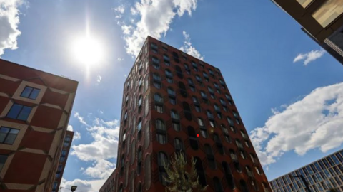 Ông Putin nói về điều quan trọng với 400.000 hộ gia đình: Cả nền kinh tế Nga hưởng lợi