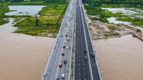 Khánh thành 2 cây cầu lớn hơn 3.000 tỷ ở Hà Nội và Vĩnh Phúc