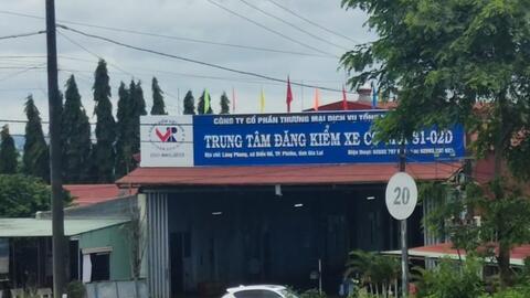 Bắt tạm giam, khám xét nhà 2 nguyên phó giám đốc trung tâm đăng kiểm