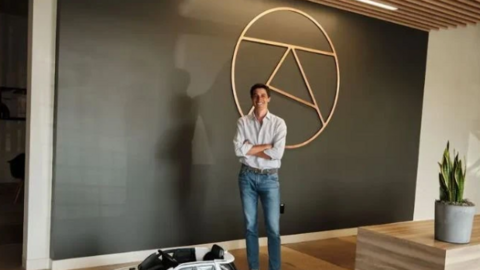 Alto - Startup gọi xe hứa hẹn ‘đánh bật’ Uber: Tài xế nhận lương trung bình từ 15-20 USD/giờ, khách hàng được được mở cửa xe, mời nước