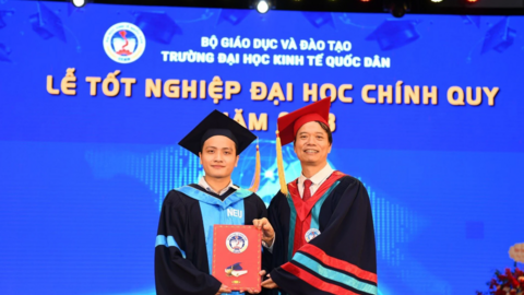 Nam sinh Đại học Kinh tế Quốc dân có biệt danh 'thợ săn học bổng'