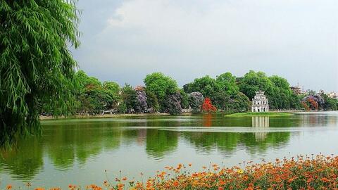 Khu vực hồ Hoàn Kiếm được công nhận di tích cấp thành phố