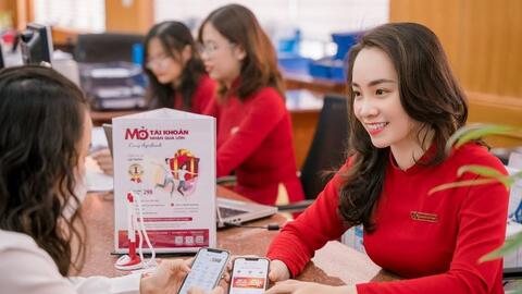 Agribank được Fitch Ratings xếp hạng ở mức BB, triển vọng “Tích cực”