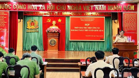 Tăng cường tuần tra, kiểm soát an toàn giao thông trên quốc lộ 1A