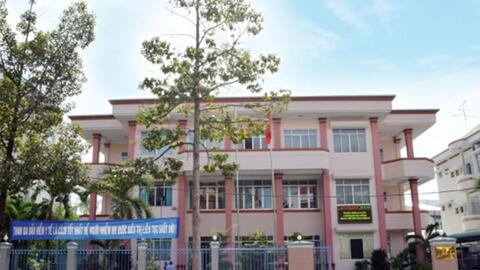 An Giang: Tiến độ đấu thầu vật tư y tế chậm, người dân băn khoăn