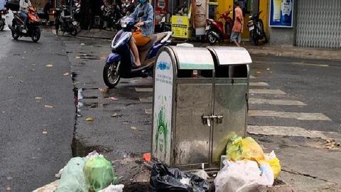 Ám ảnh rác ở trung tâm thành phố