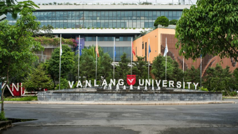 Ngành giáo dục tỷ USD tại Việt Nam: Làn sóng đầu tư “thức thời” mang về hơn 1.000 tỷ cho các “đại gia” Việt, dẫn đầu có RMIT, Văn Lang, FPT, UEH…