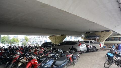 Hôm nay, HĐND TP Hà Nội chất vấn về quản lý bãi đỗ xe