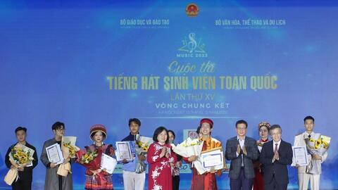 Xây dựng văn hóa học đường từ cuộc thi tiếng hát sinh viên