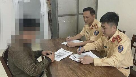 Xử phạt 7 người 'chỉ điểm' chốt CSGT