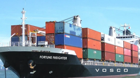 Vosco (VOS) lãi đột biến quý 4 nhờ bán tàu, lợi nhuận cả năm 2023 vẫn giảm 68%
