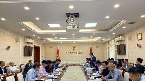 Liên bộ họp bàn tìm hướng gỡ khó cho các dự án, công trình trọng điểm