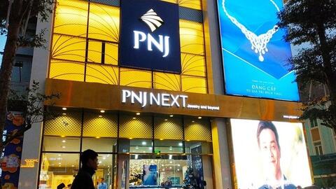 Tết đến muộn, PNJ báo lãi sụt giảm gần 20% so với cùng kỳ trong tháng đầu năm 2024