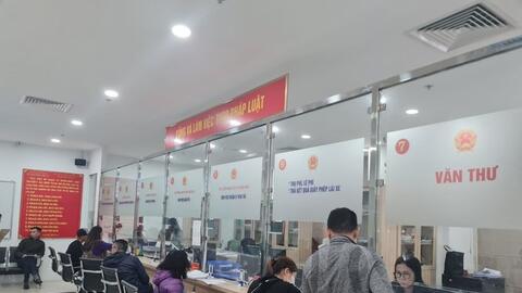 Hà Nội sẽ mở rộng thêm nhiều điểm cấp đổi bằng lái xe ở các quận, huyện