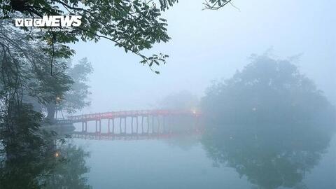 Mưa phùn, nồm ẩm và sương mù sắp quay lại miền Bắc