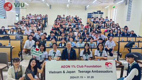 Trường Đại học Việt Nhật là trường công lập hay tư thục?