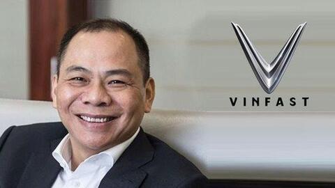 Tỷ phú Phạm Nhật Vượng trong 2 tháng "đổi ngôi" làm CEO VinFast: Mở rộng đến 6 thị trường, dự kiến đầu tư 3,2 tỷ USD xây 2 nhà máy, bỏ tiền túi mở công ty xây trạm sạc