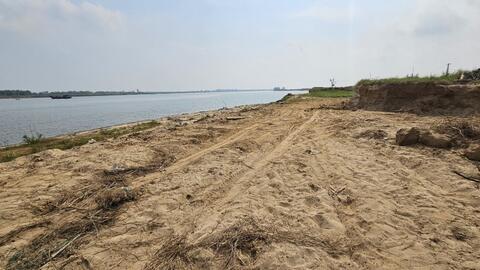 Cát tặc lộng hành, công an mật phục tới 1 giờ sáng