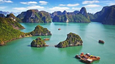 Top những địa điểm du lịch Việt Nam nổi tiếng nhất