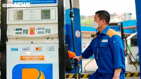 Trùng ngày nghỉ giỗ Tổ Hùng Vương, giá xăng dầu được điều hành sớm hơn
