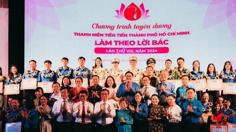 TP HCM tuyên dương 263 thanh niên tiên tiến làm theo lời Bác