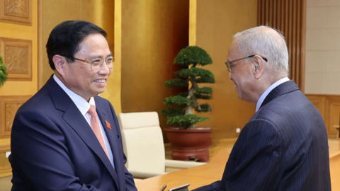 Thủ tướng Phạm Minh Chính tiếp tỷ phú sáng lập Tập đoàn Infosys (Ấn Độ)