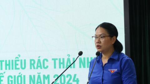 Cùng bạn trẻ hiểu tín chỉ carbon, giảm thiểu rác thải nhựa