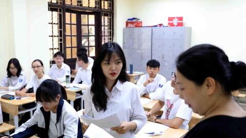 Hơn 106.000 thí sinh Hà Nội làm thủ tục dự thi vào lớp 10