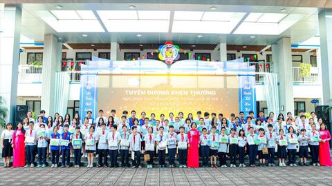 Ấn tượng ngôi trường ở Thủ đô có nhiều học sinh đỗ THPT chuyên