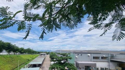 Doanh nghiệp kêu trời vì không có sổ đỏ trong khu công nghiệp